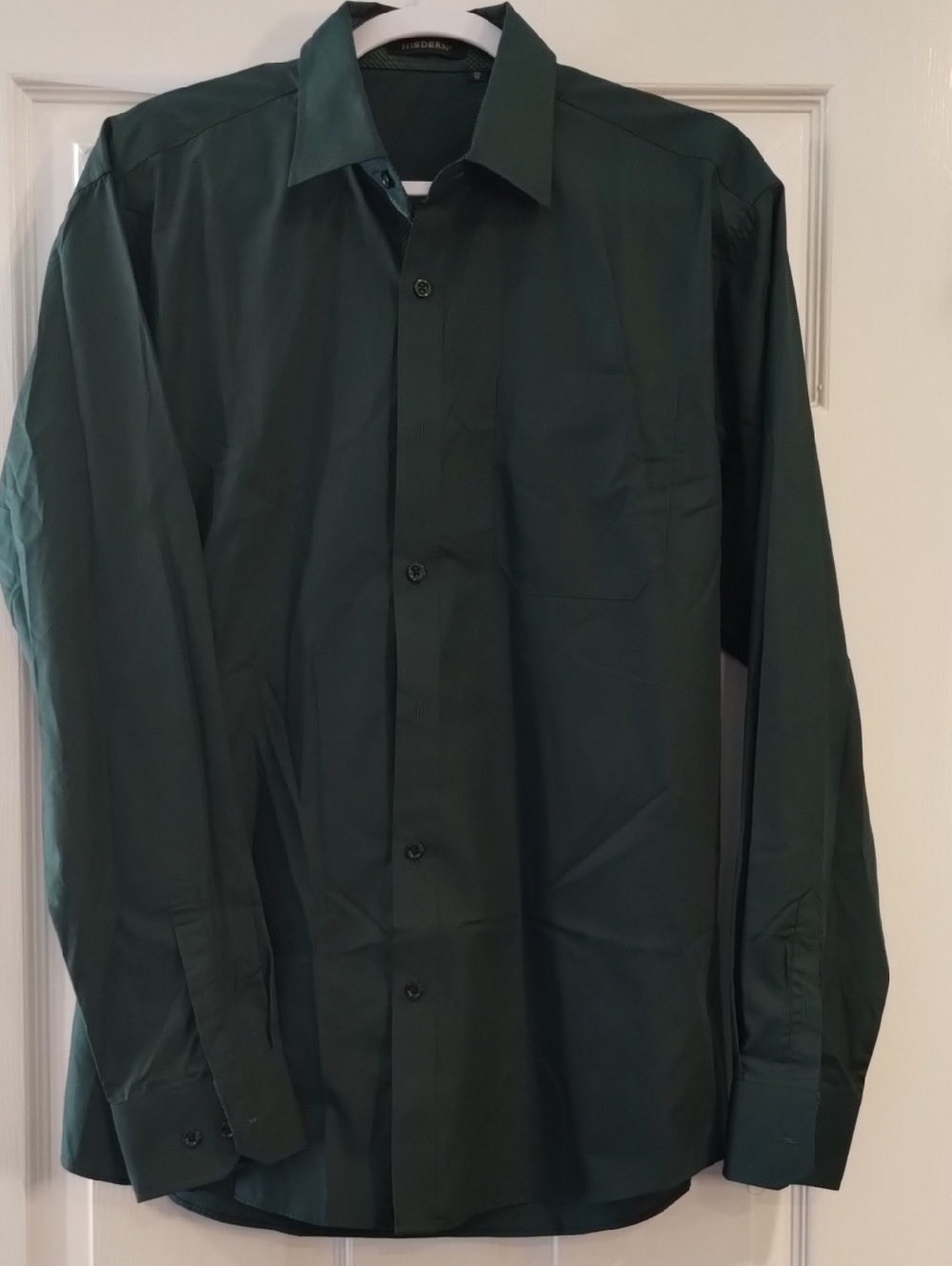 Men's Deep Green Long-Sleeve Dress Shirt - Classic Point Collar.  (57)